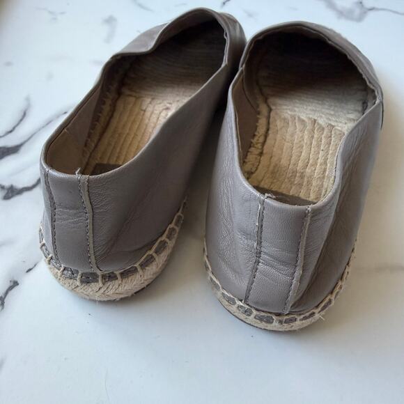 Tory Burch Benton Gray Silver Leather Espadrilles Size 8 - Picture 6 of 7
